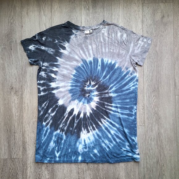 Blue & Gray Tie Dye t-shirt - soft & light jersey cotton fabric - size XL - Picture 2 of 8